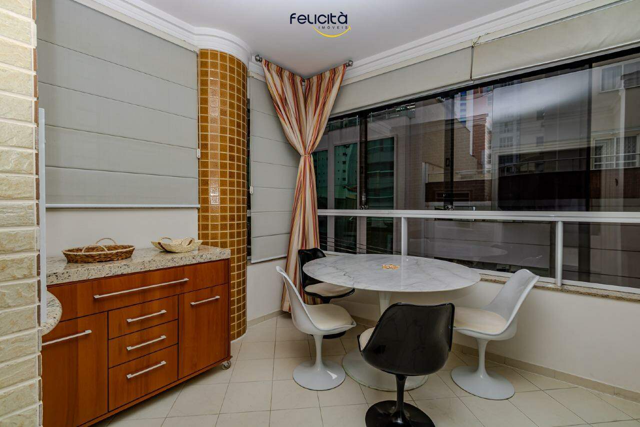 Apartamento de 2 quartos, 100m² no bairro Centro, em Balneário Camboriú | Eu Corretor
