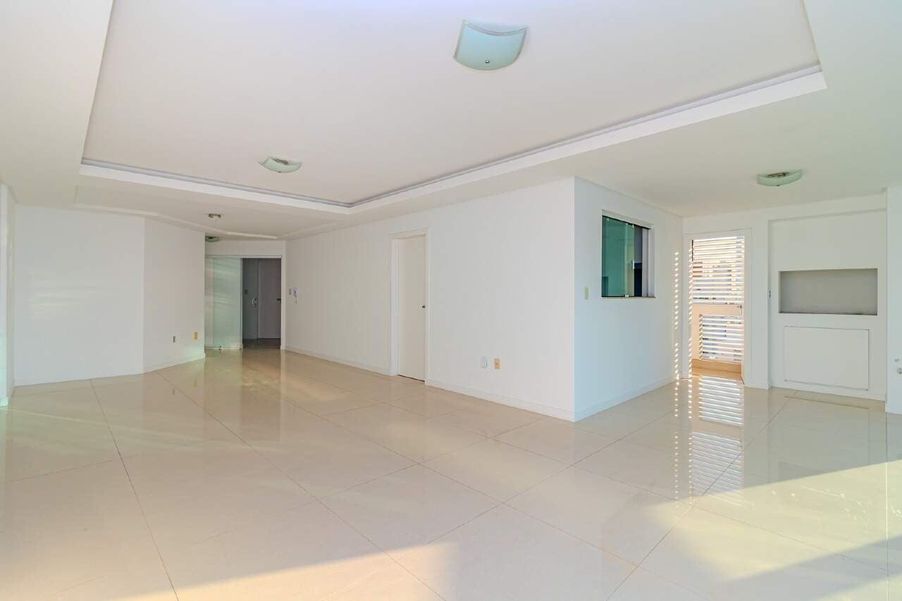 Apartamento de 3 quartos, 146m² no bairro Centro, em Balneário Camboriú | Eu Corretor
