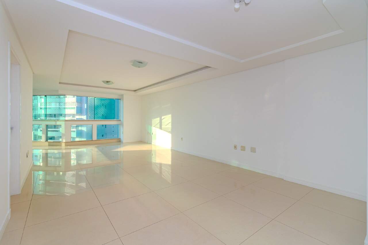 Apartamento de 3 quartos, 146m² no bairro Centro, em Balneário Camboriú | Eu Corretor