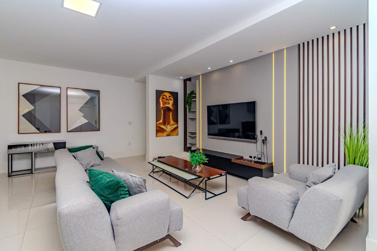 Apartamento de 4 quartos, 163m² no bairro Centro, em Balneário Camboriú | Eu Corretor