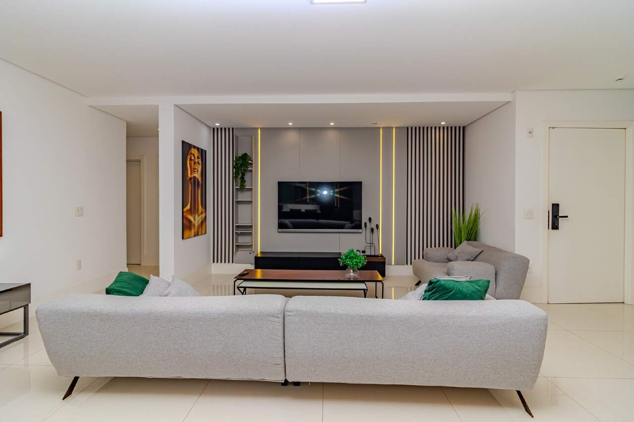 Apartamento de 4 quartos, 163m² no bairro Centro, em Balneário Camboriú | Eu Corretor