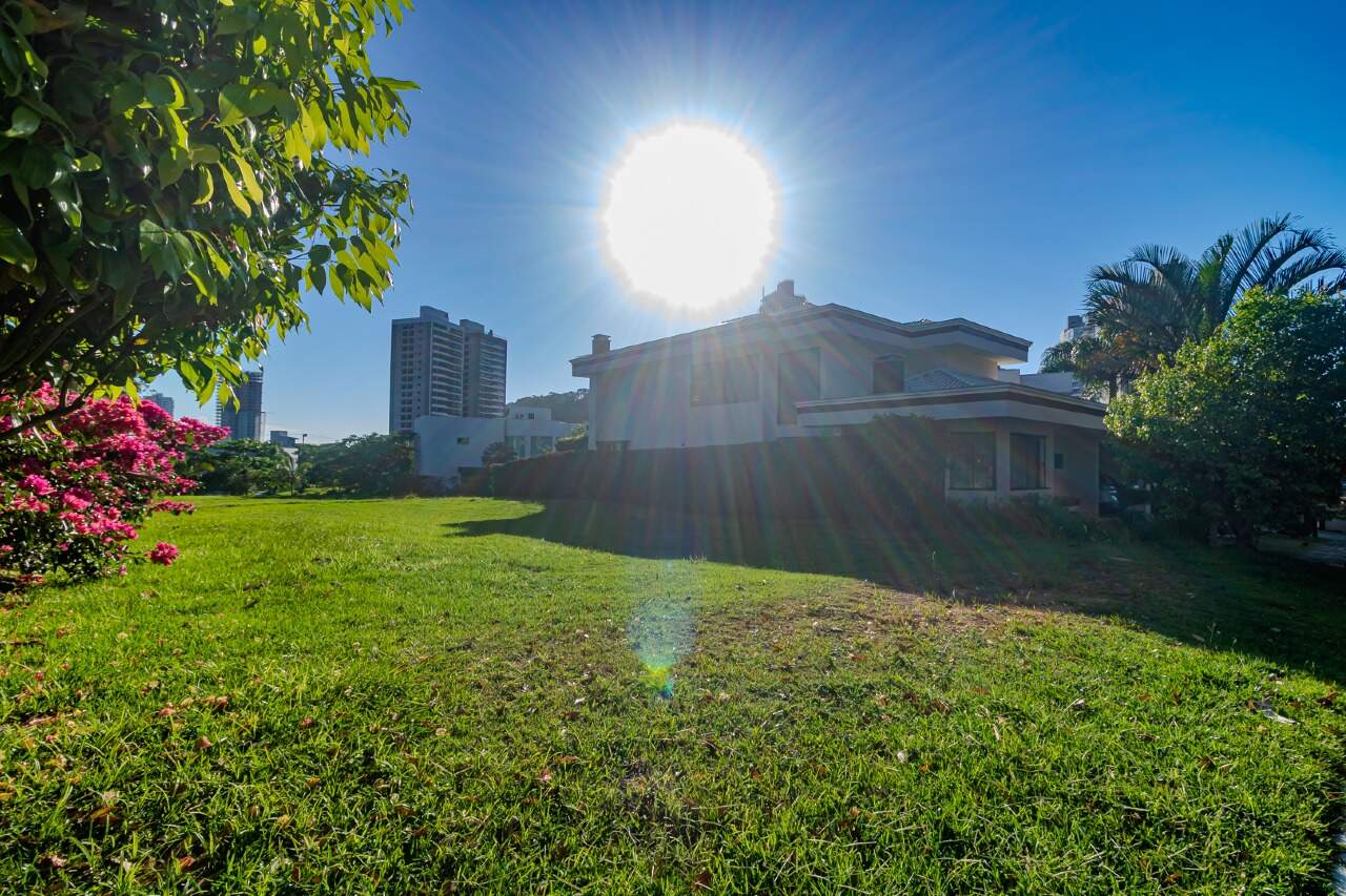 Lote/Terreno de no bairro Praia Brava, em Itajaí | Eu Corretor