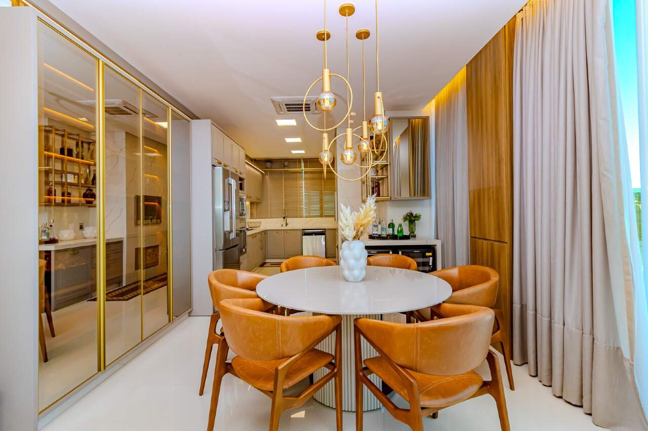 Cobertura de 4 quartos, 277m² no bairro Centro, em Balneário Camboriú | Eu Corretor