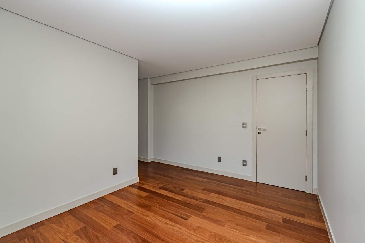 Apartamento à venda no Praia Brava: 