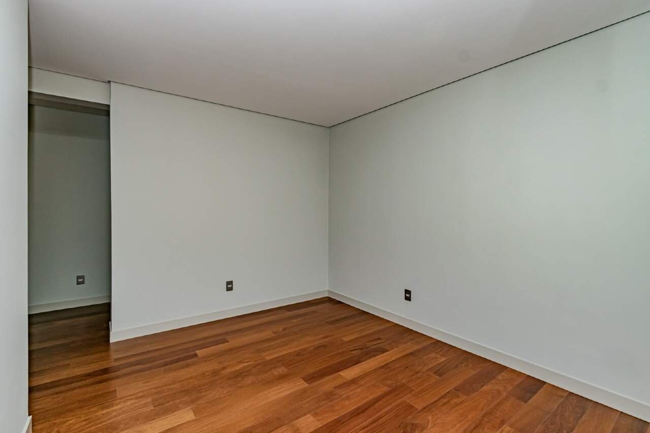 Apartamento à venda no Praia Brava: 