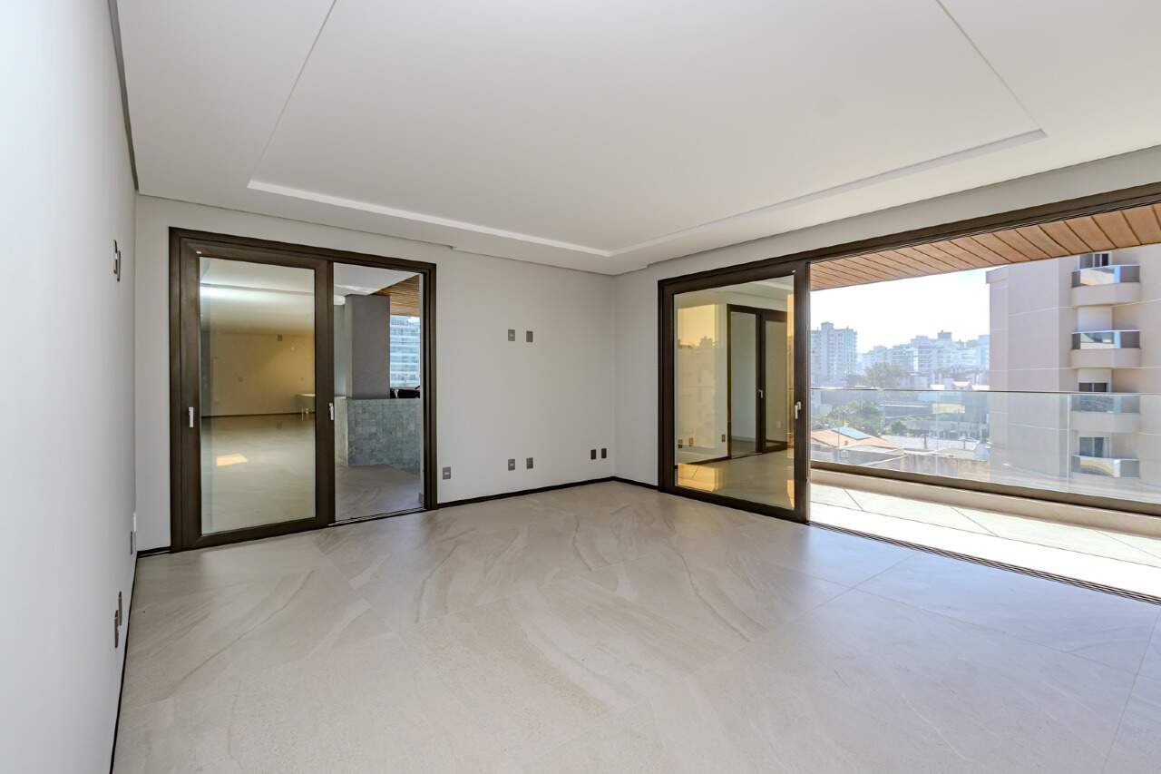 Apartamento à venda no Praia Brava: 