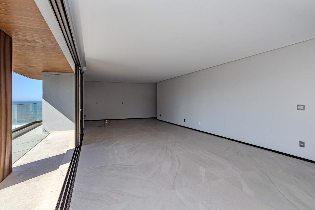 Apartamento à venda no Praia Brava: 