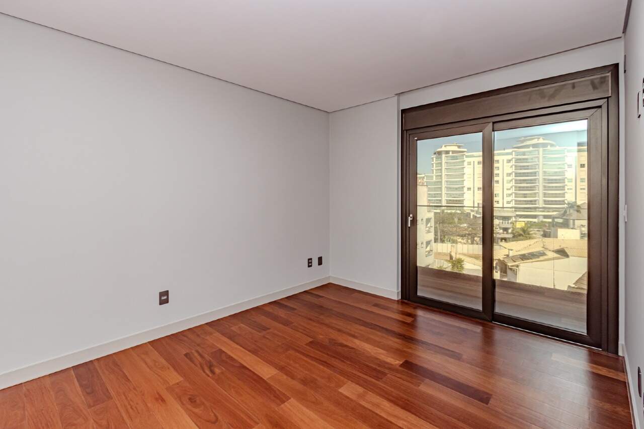 Apartamento à venda no Praia Brava: 