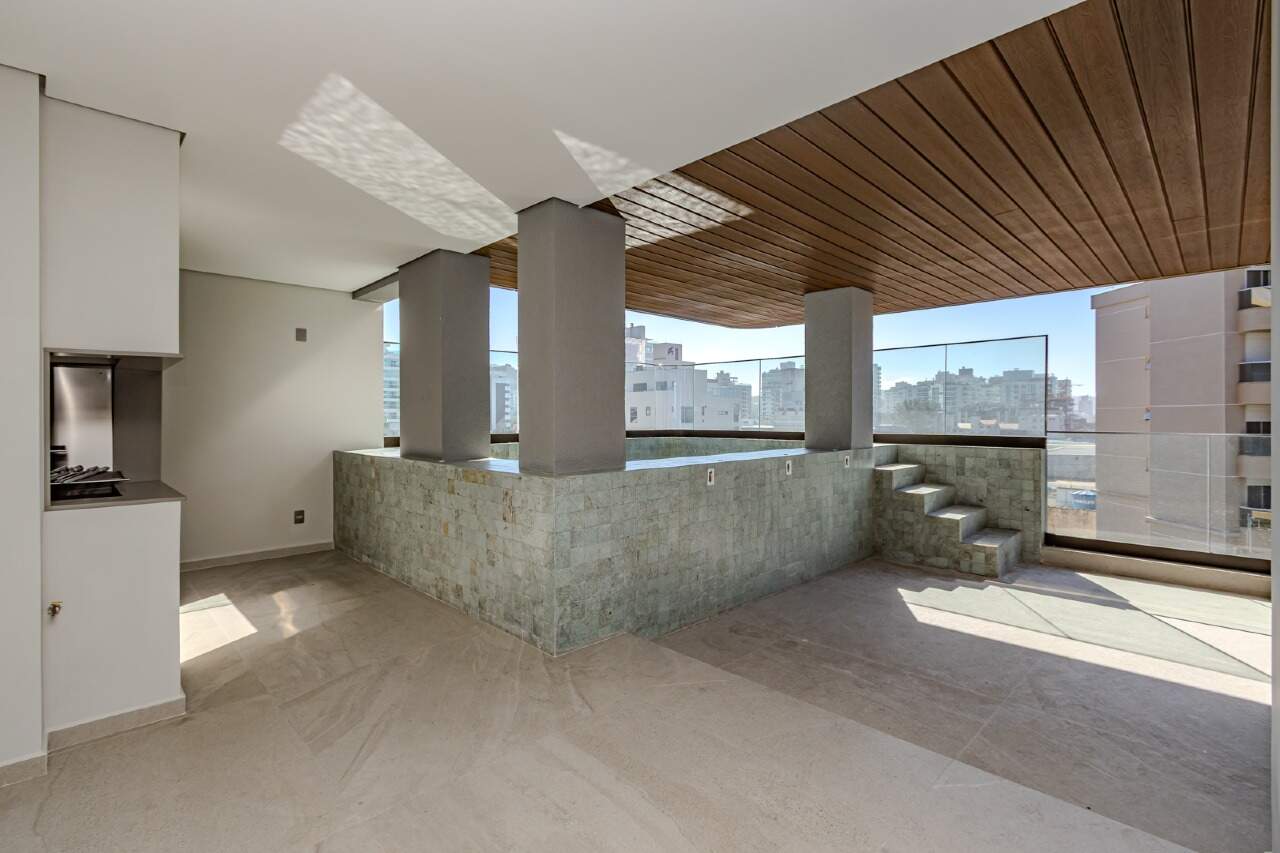 Apartamento à venda no Praia Brava: 