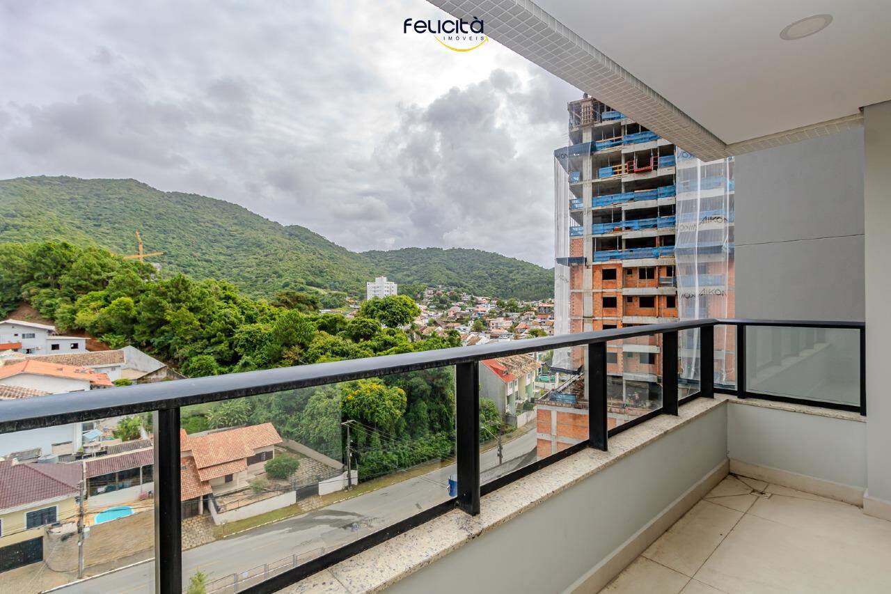 Apartamento de 2 quartos, 70m² no bairro Fazendinha, em Itajaí | Eu Corretor