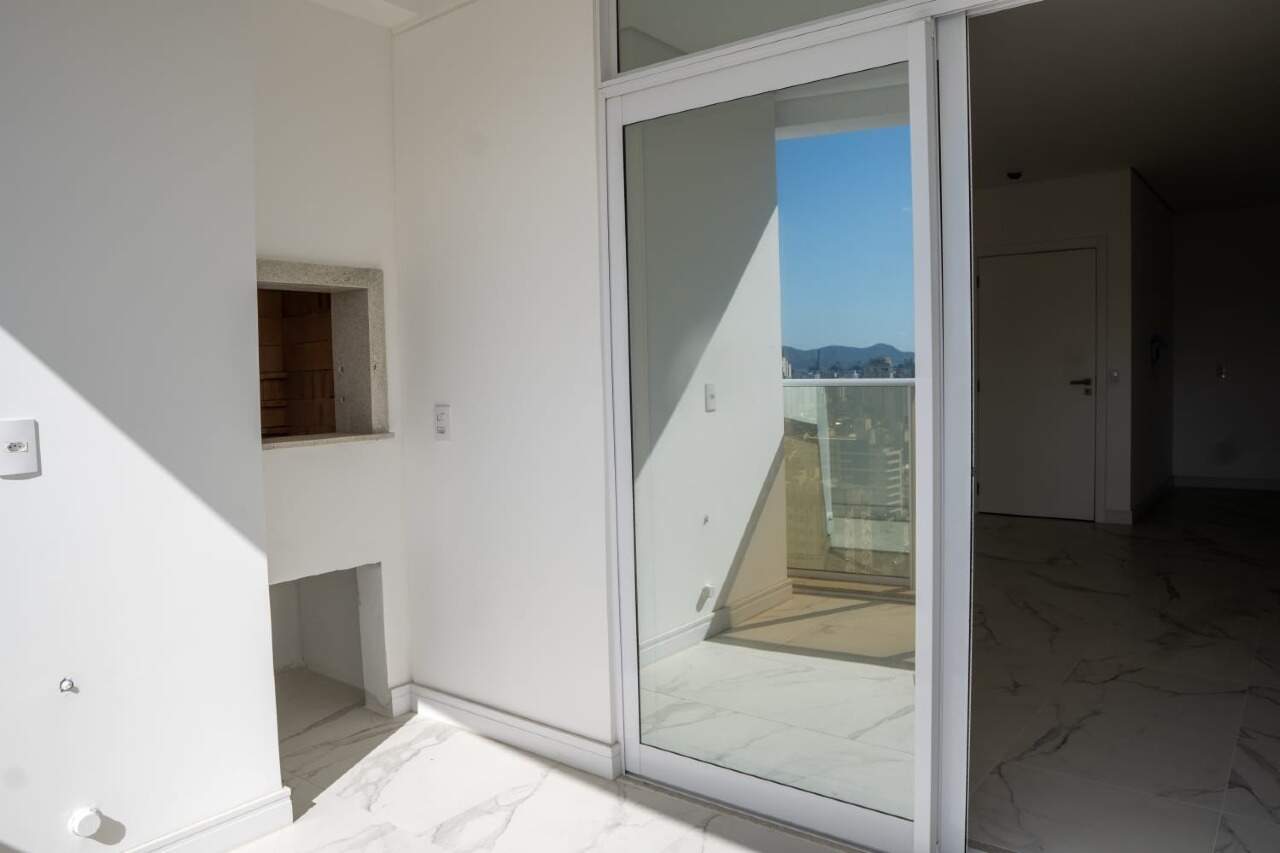 Apartamento de 3 quartos, 109m² no bairro Fazenda, em Itajaí | Eu Corretor