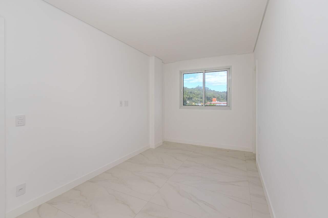 Apartamento à venda no Fazenda: Segundo dormitório (foto real de unidade da mesma planta)