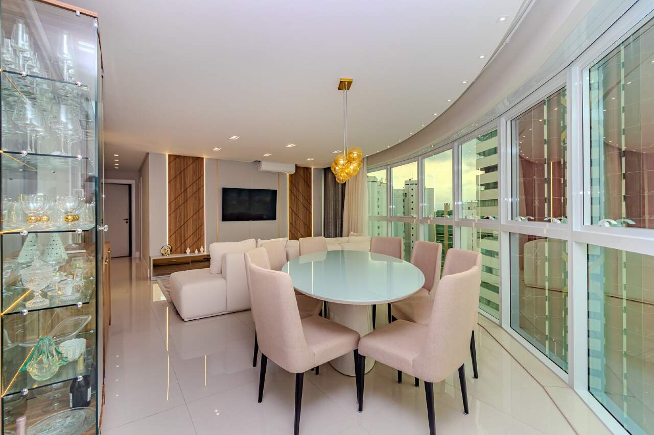 Apartamento de 4 quartos, 131m² no bairro Centro, em Balneário Camboriú | Eu Corretor