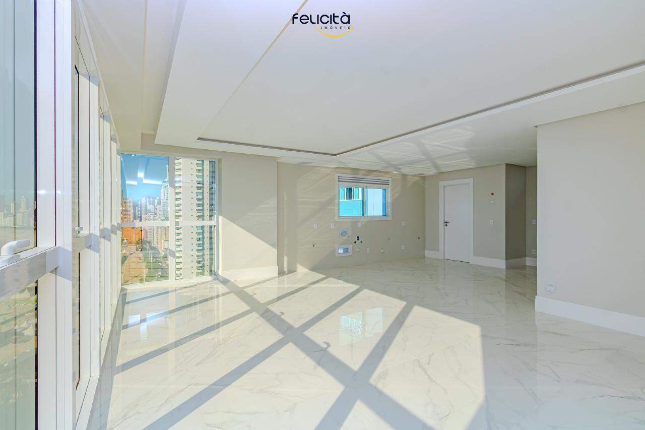 Apartamento de 4 quartos, 150m² no bairro Pioneiros, em Balneário Camboriú | Eu Corretor