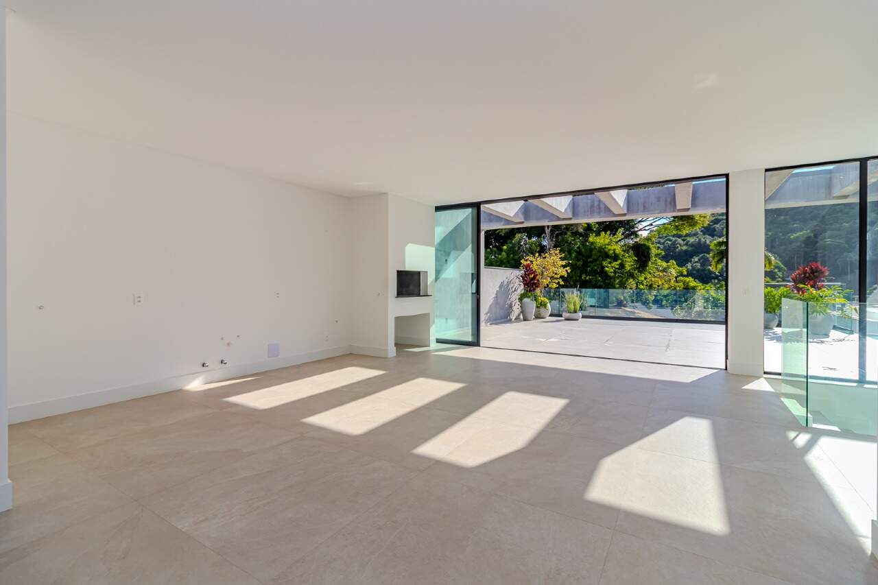 Apartamento de 4 quartos, 823m² no bairro Barra, em Balneário Camboriú | Eu Corretor
