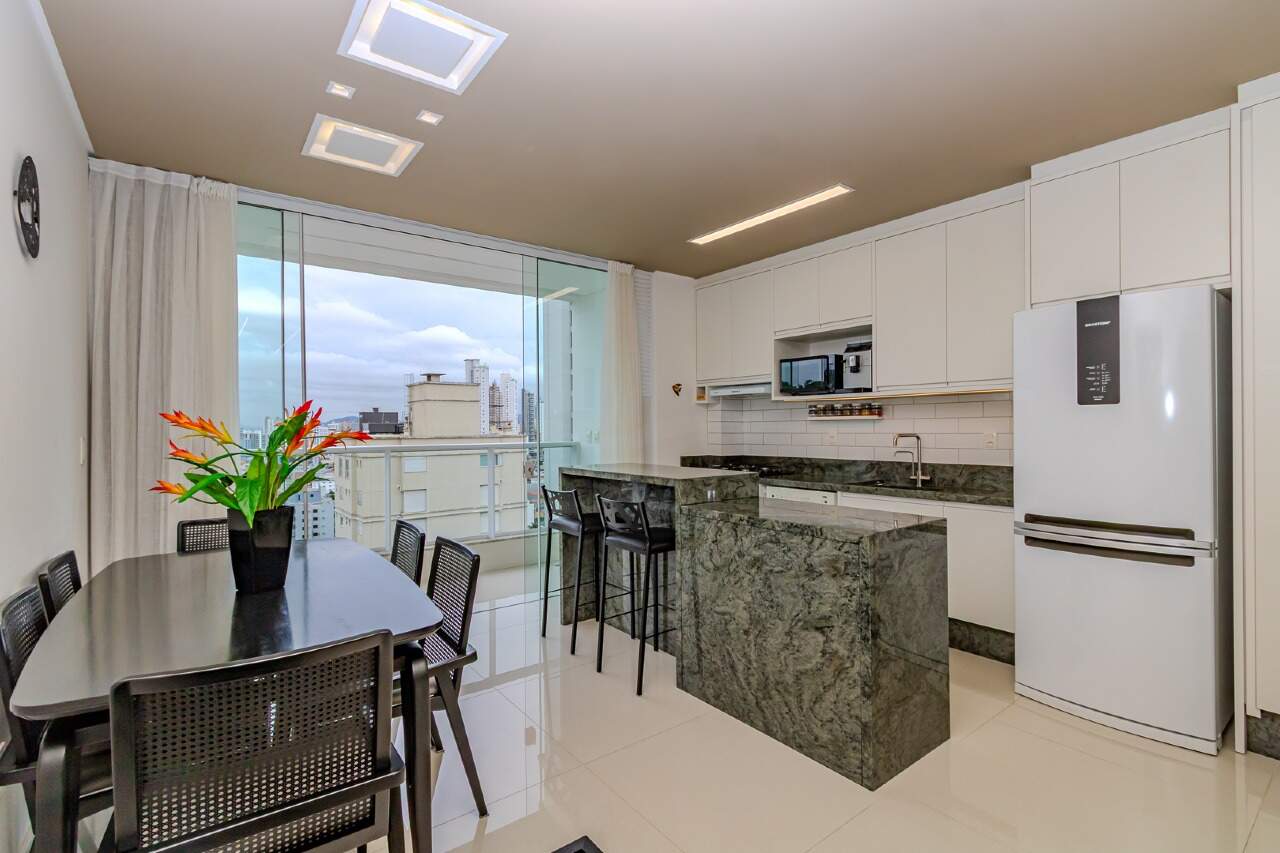 Apartamento de 2 quartos, 86m² no bairro Fazenda, em Itajaí | Eu Corretor