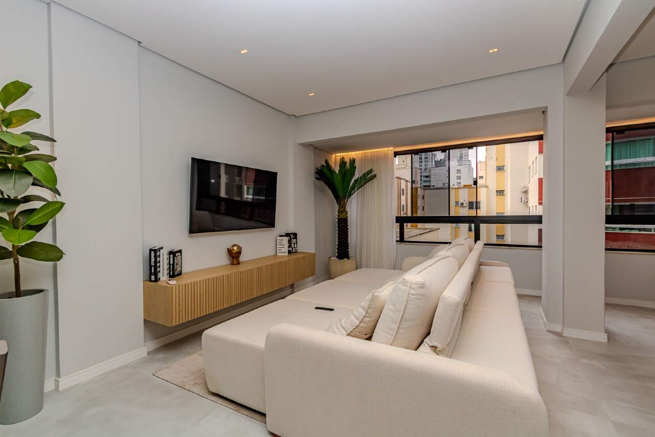 Apartamento de 3 quartos, 109m² no bairro Centro, em Balneário Camboriú | Eu Corretor