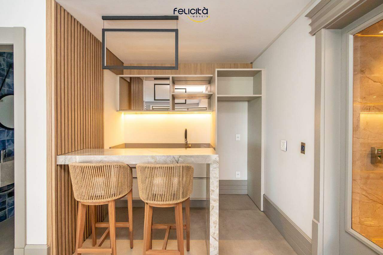 Apartamento à venda no Praia Brava: 