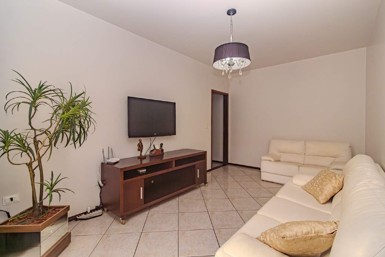 Casa de 4 quartos, 220m² no bairro Centro, em Balneário Camboriú | Eu Corretor