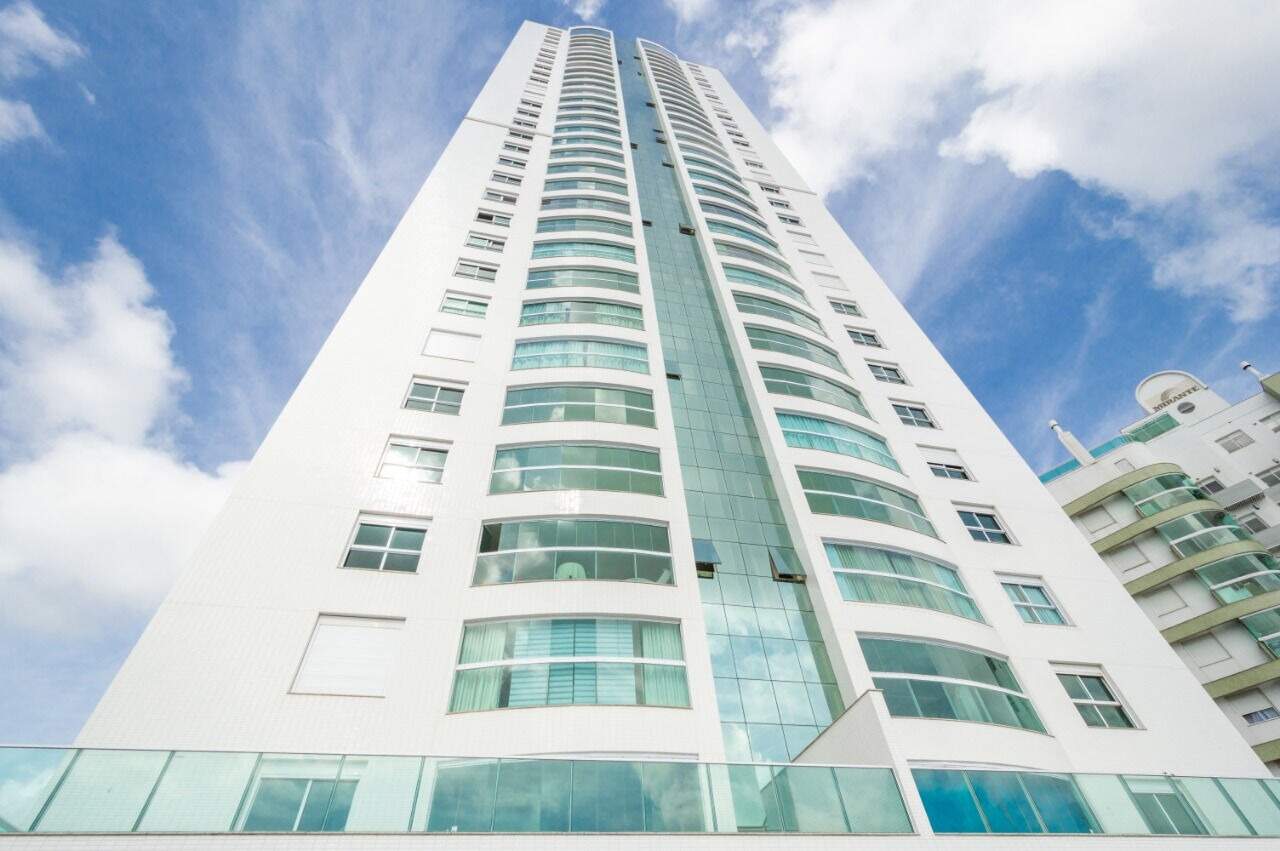 Apartamento à venda no Fazenda: Fachada do Exclusive Residence, na Fazenda, em Itajaí
