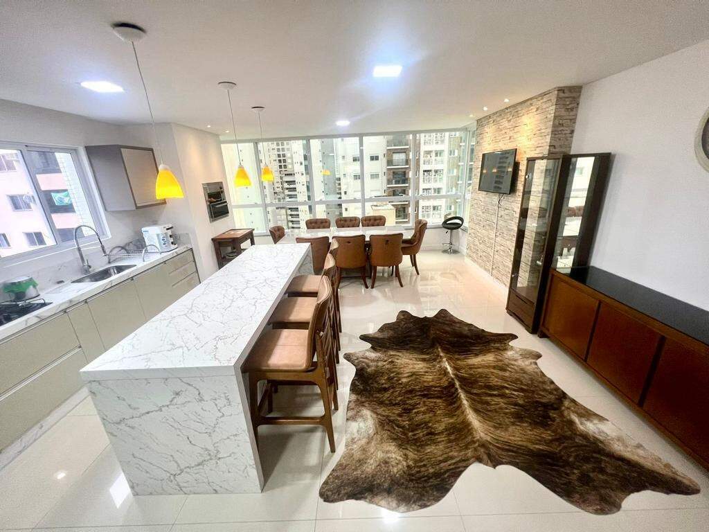 Apartamento de 4 quartos, 151m² no bairro Centro, em Balneário Camboriú | Eu Corretor