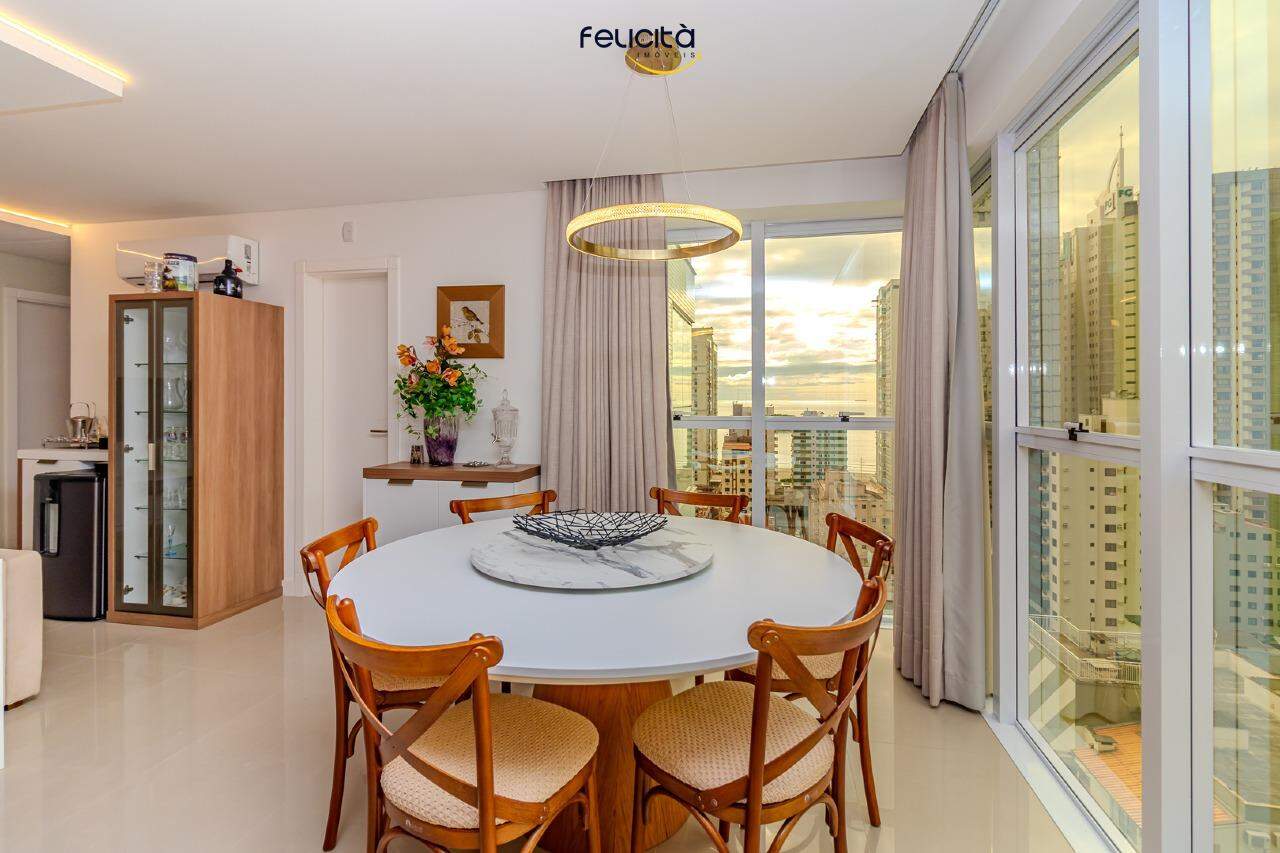 Apartamento de 3 quartos, 120m² no bairro Centro, em Balneário Camboriú | Eu Corretor
