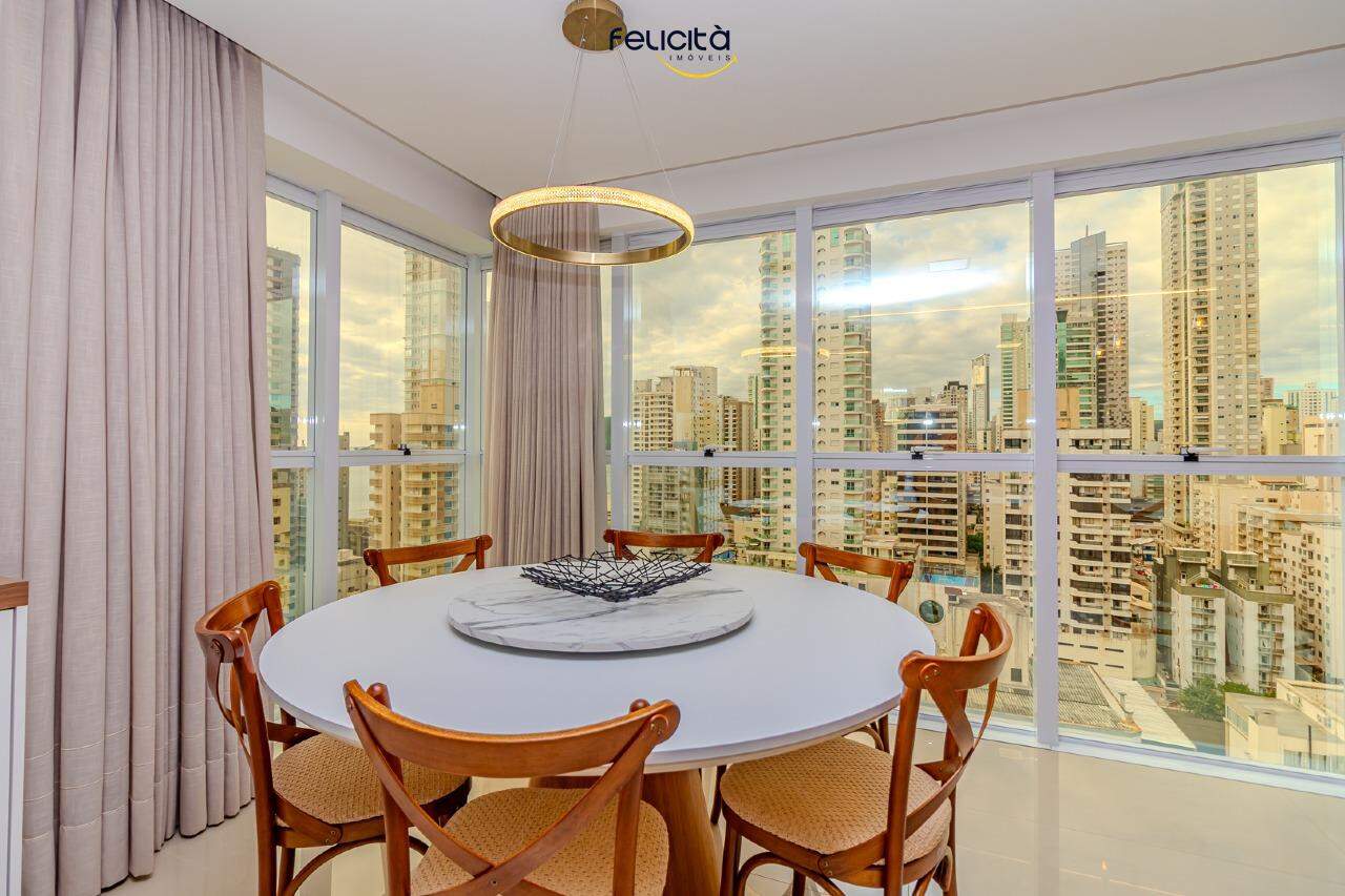 Apartamento de 3 quartos, 120m² no bairro Centro, em Balneário Camboriú | Eu Corretor
