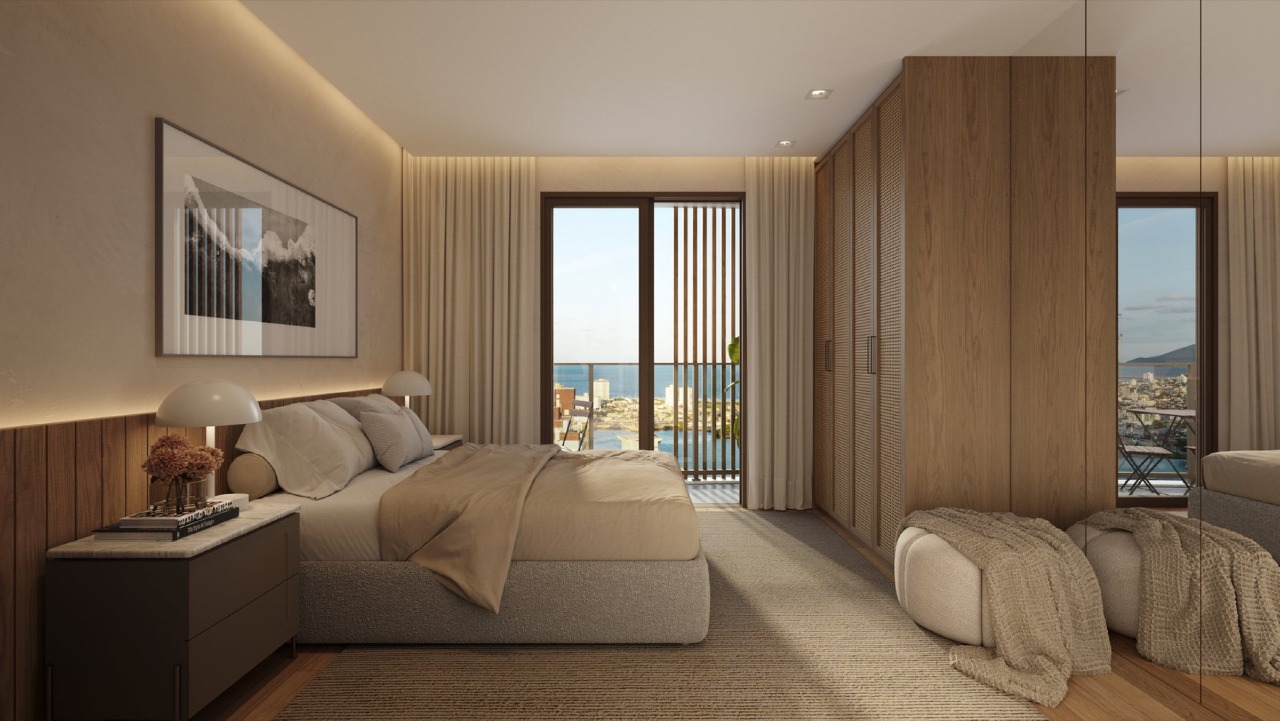 Apartamento à venda no Centro: Suíte decorada com armário de madeira e porta de correr para a sacada (imagem ilustrativa)