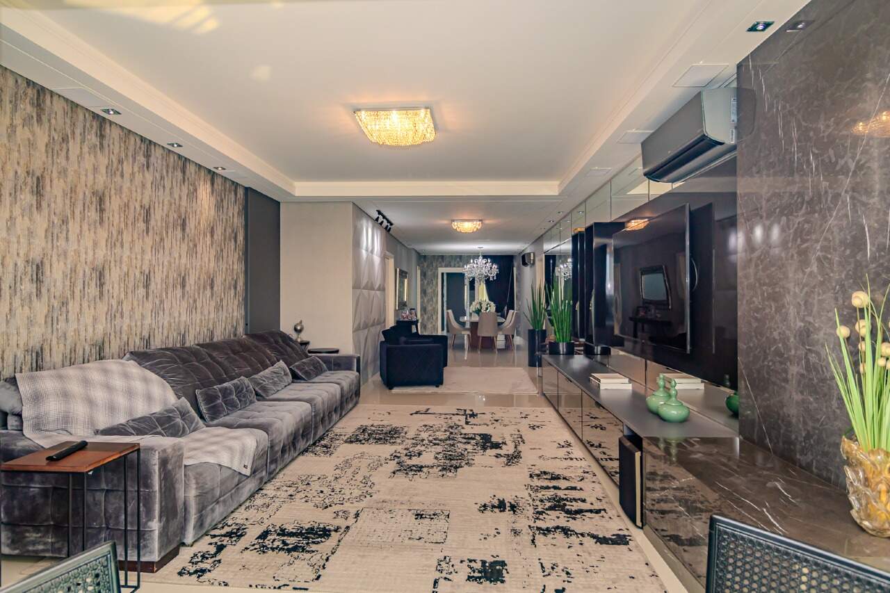 Apartamento de 3 quartos, 180m² no bairro Centro, em Balneário Camboriú | Eu Corretor