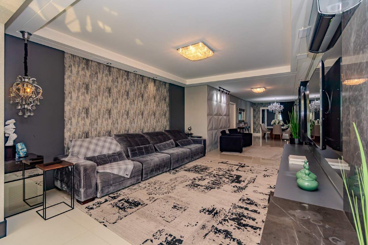Apartamento de 3 quartos, 180m² no bairro Centro, em Balneário Camboriú | Eu Corretor