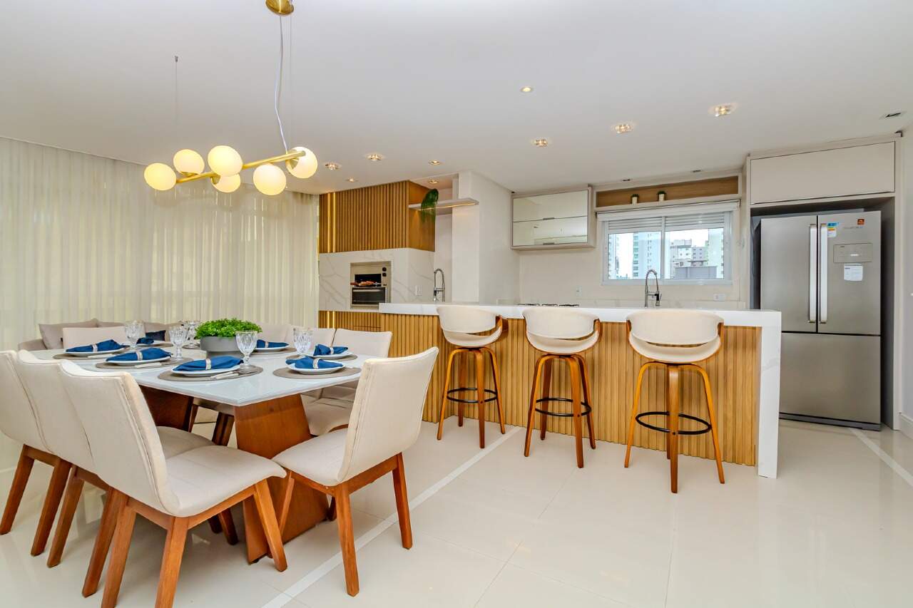Apartamento de 3 quartos, 128m² no bairro Centro, em Balneário Camboriú | Eu Corretor
