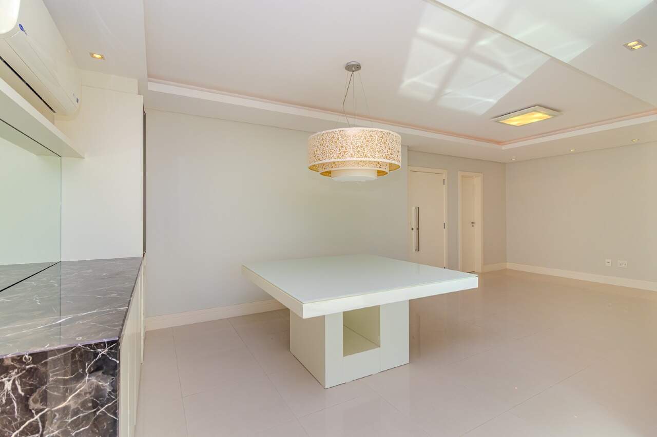 Apartamento de 3 quartos, 149m² no bairro Centro, em Balneário Camboriú | Eu Corretor