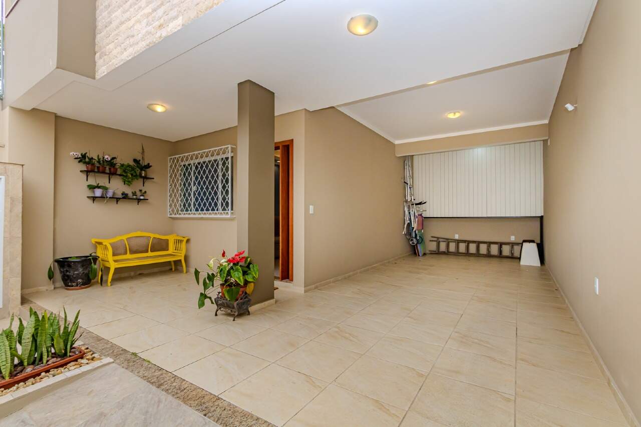 Casa de 3 quartos, 180m² no bairro Praia dos Amores, em Balneário Camboriú | Eu Corretor