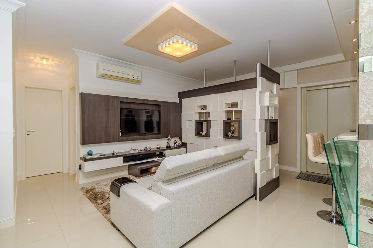 Apartamento de 3 quartos, 170m² no bairro Pioneiros, em Balneário Camboriú | Eu Corretor