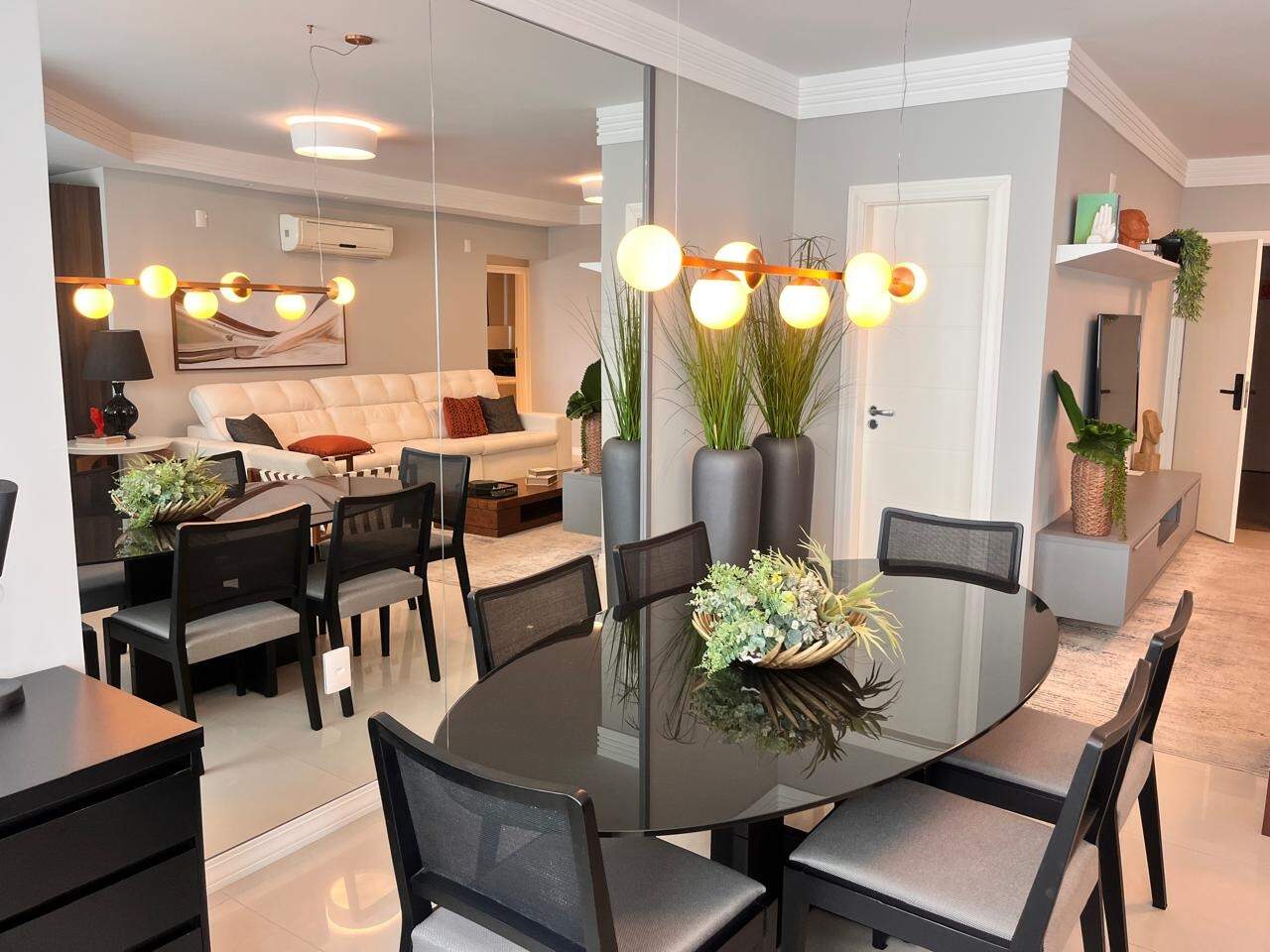 Apartamento de 3 quartos, 115m² no bairro Centro, em Balneário Camboriú | Eu Corretor