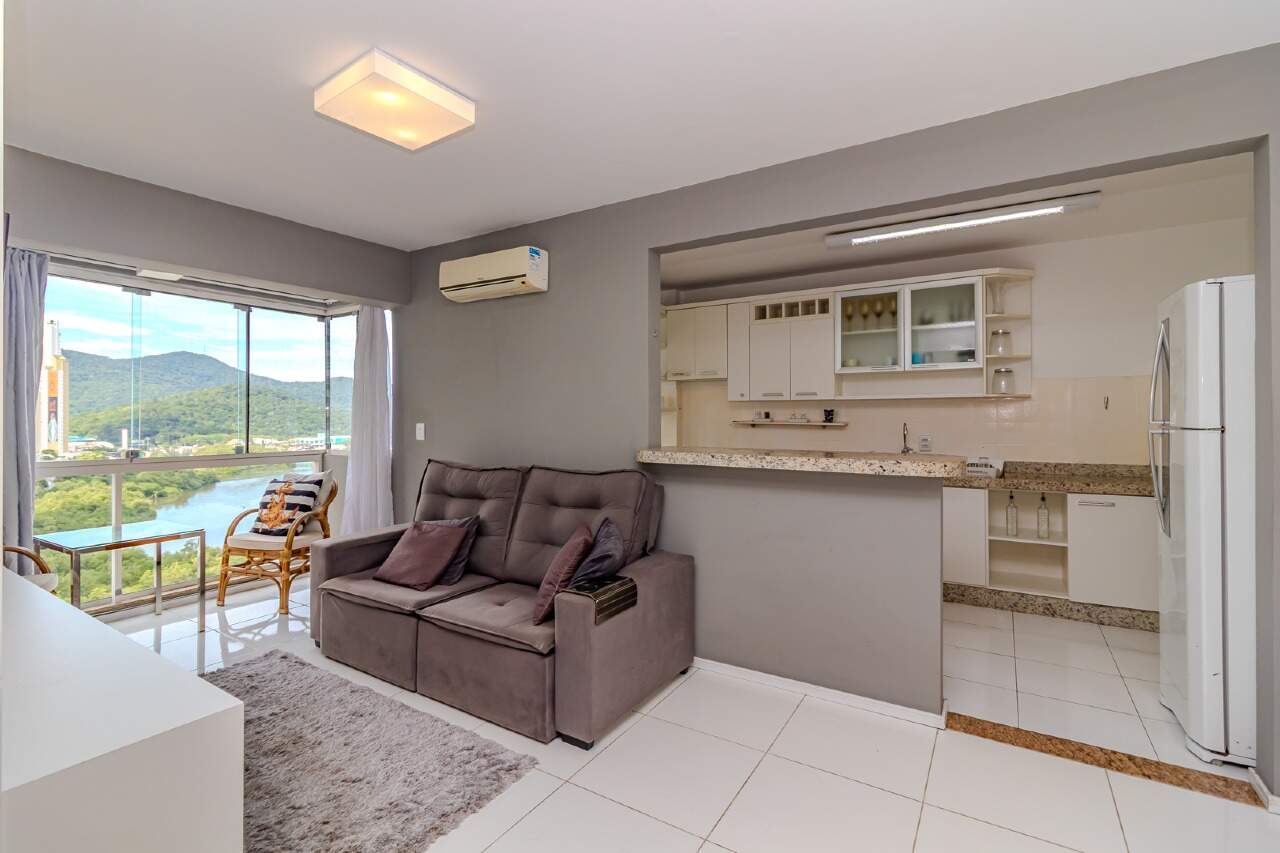 Apartamento de 2 quartos, 86m² no bairro Centro, em Balneário Camboriú | Eu Corretor