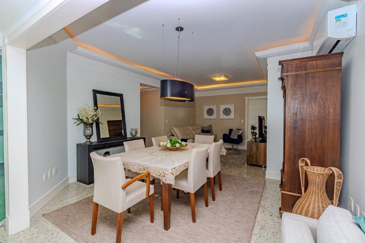 Apartamento de 3 quartos, 134m² no bairro Centro, em Balneário Camboriú | Eu Corretor