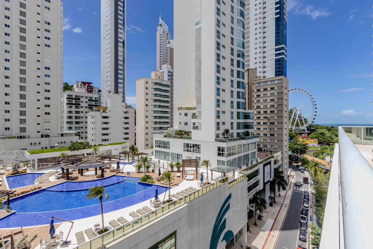 Apartamento à venda no Pioneiros: 