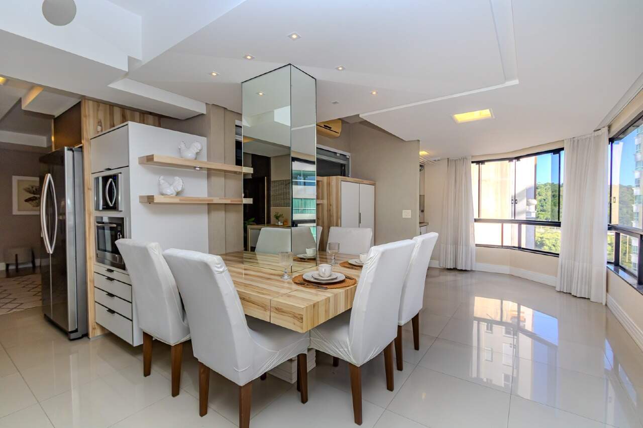 Apartamento de 3 quartos, 116m² no bairro Centro, em Balneário Camboriú | Eu Corretor