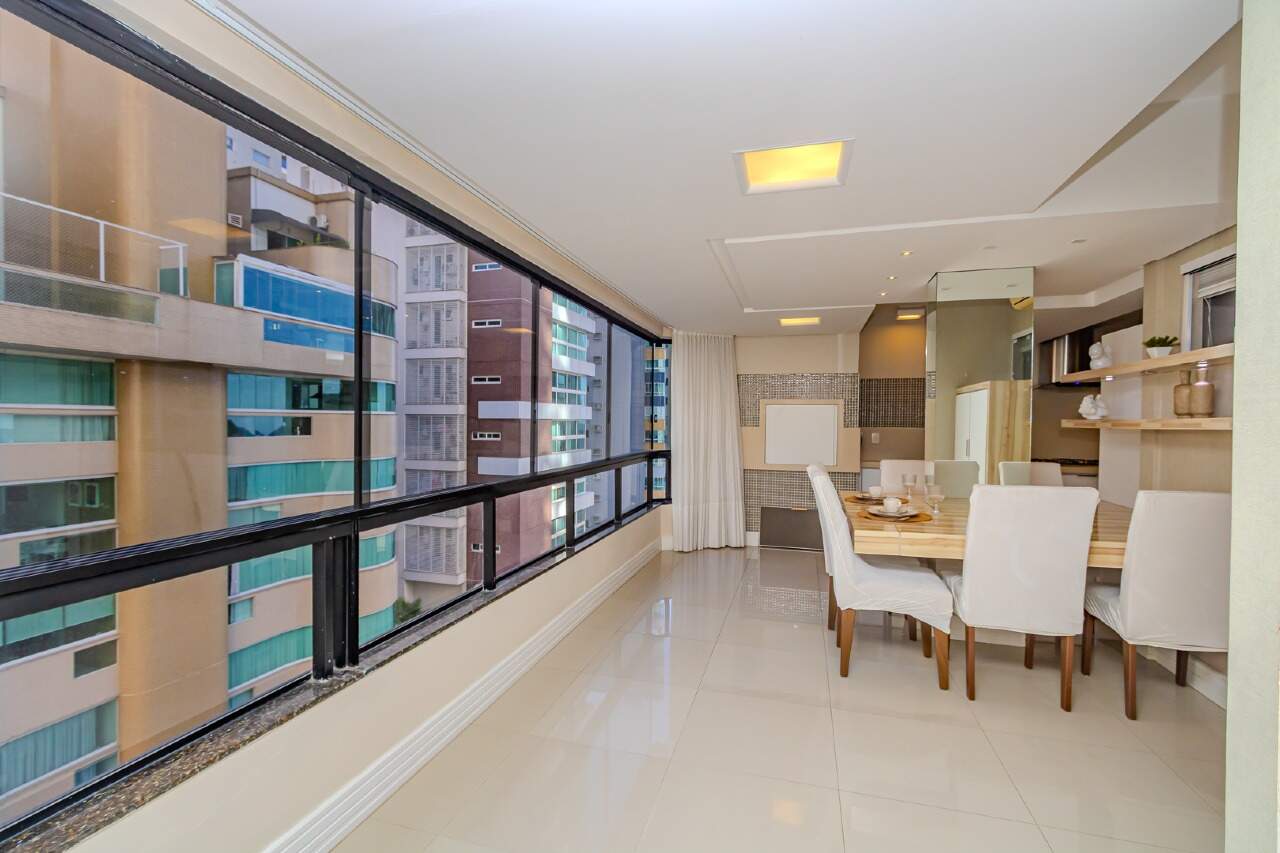 Apartamento de 3 quartos, 116m² no bairro Centro, em Balneário Camboriú | Eu Corretor