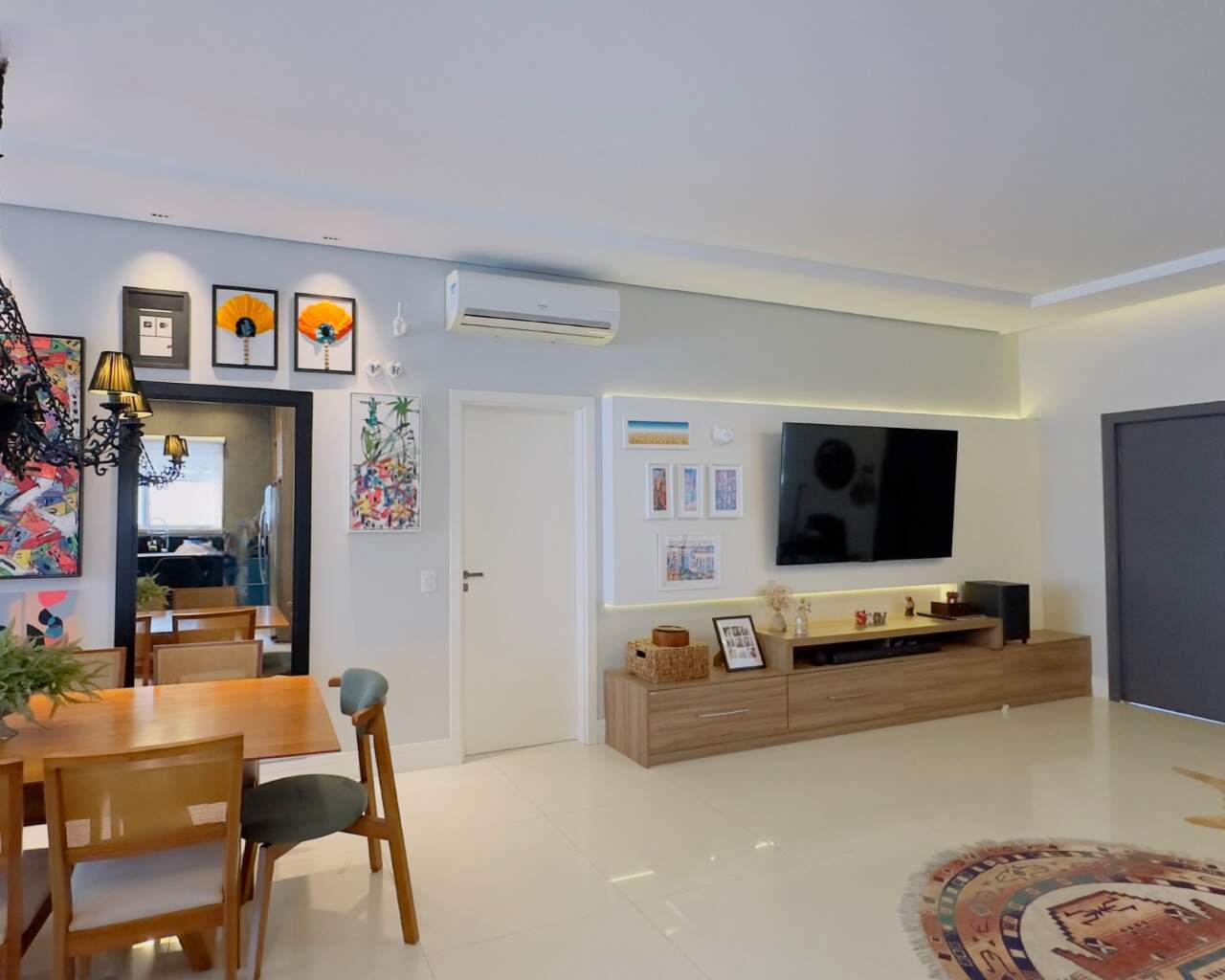 Casa de Condomínio de 3 quartos, 190m² no bairro Santa Regina, em Camboriú | Eu Corretor