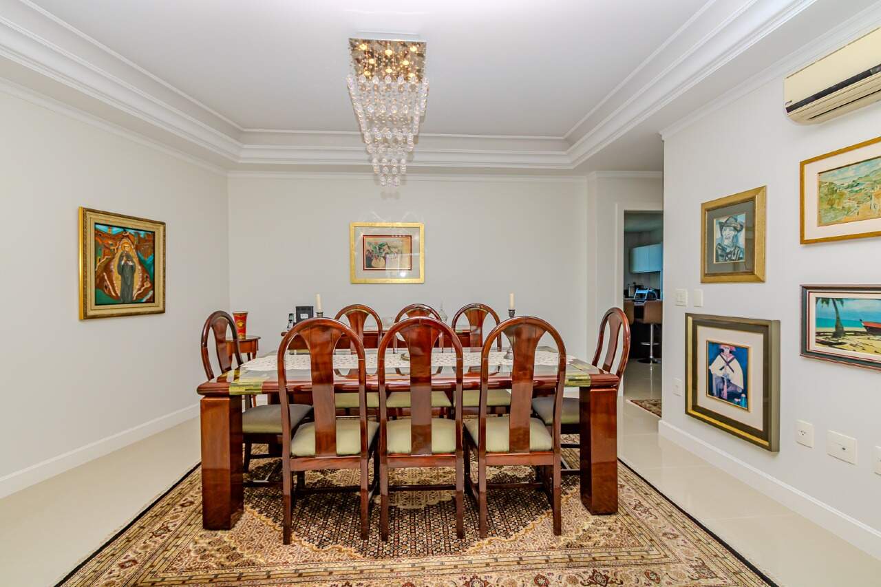 Apartamento de 3 quartos, 217m² no bairro Centro, em Balneário Camboriú | Eu Corretor