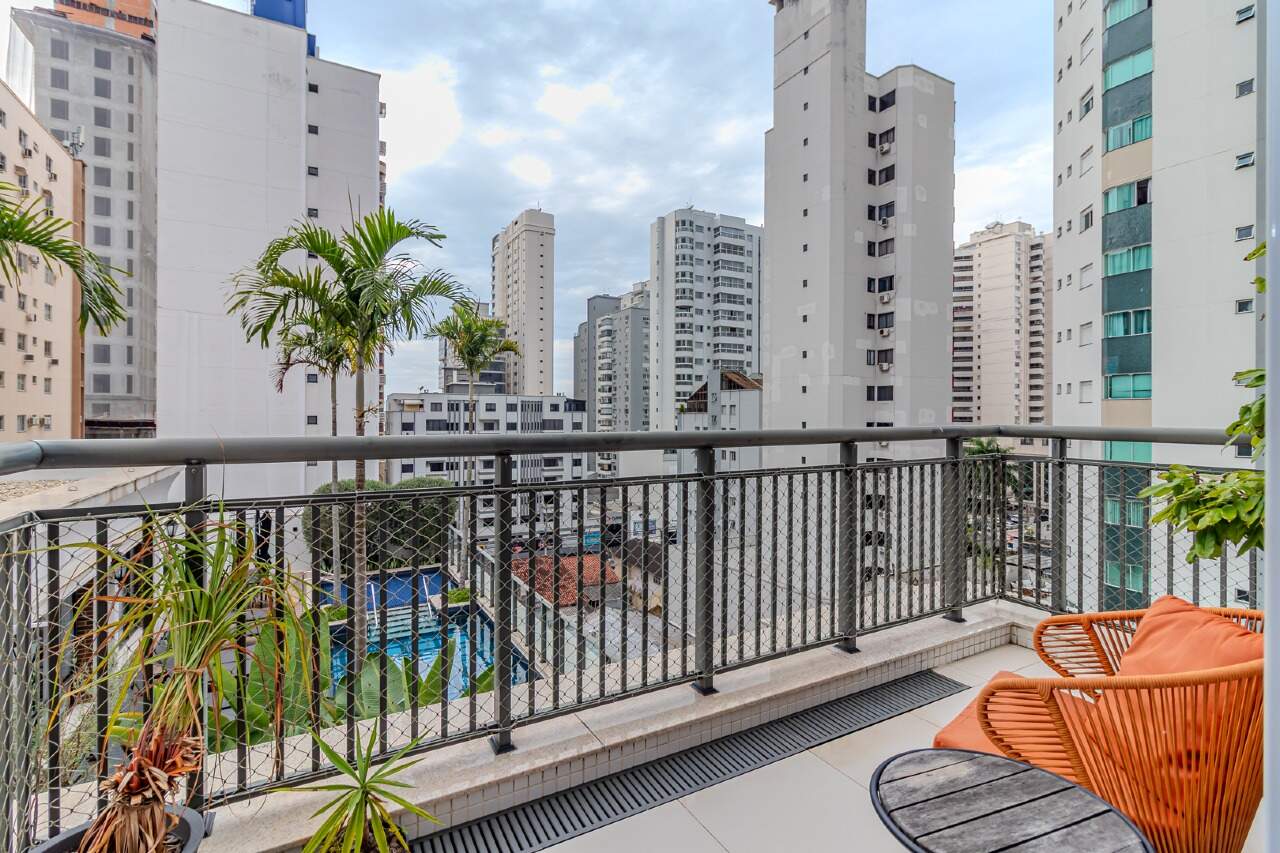 Apartamento de 3 quartos, 160m² no bairro Centro, em Balneário Camboriú | Eu Corretor