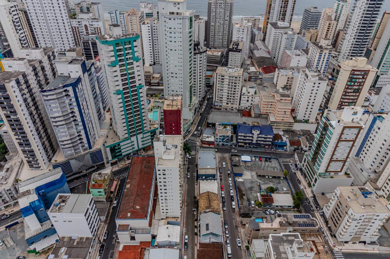 Apartamento de 3 quartos, 137m² no bairro Centro, em Balneário Camboriú | Eu Corretor