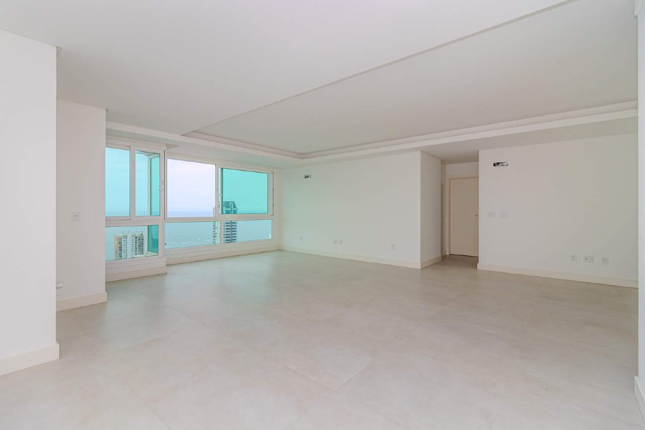 Apartamento de 3 quartos, 137m² no bairro Centro, em Balneário Camboriú | Eu Corretor