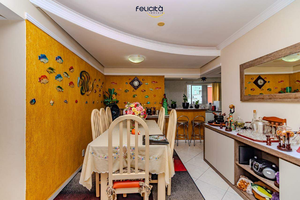 Apartamento de 3 quartos, 124m² no bairro Centro, em Balneário Camboriú | Eu Corretor