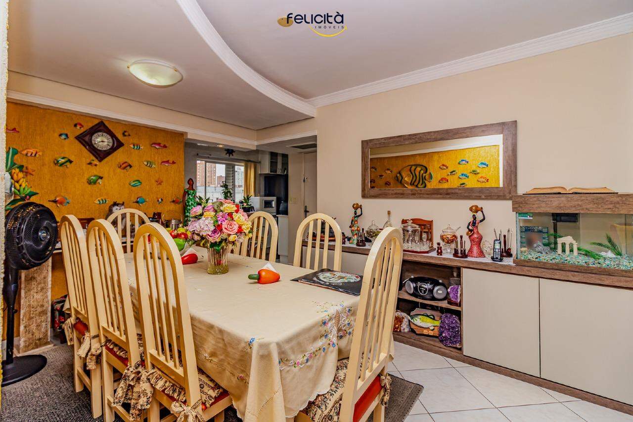 Apartamento de 3 quartos, 124m² no bairro Centro, em Balneário Camboriú | Eu Corretor