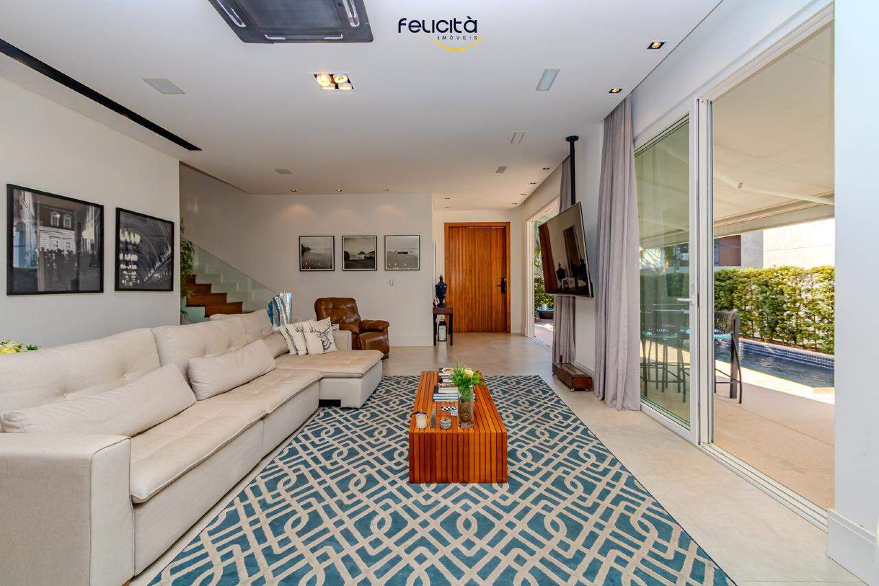 Apartamento de 3 quartos, 276m² no bairro Fazendinha, em Itajaí | Eu Corretor