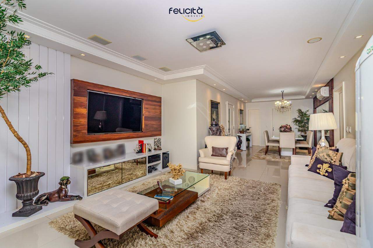 Apartamento de 3 quartos, 143m² no bairro Centro, em Balneário Camboriú | Eu Corretor