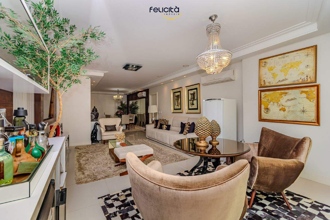Apartamento de 3 quartos, 143m² no bairro Centro, em Balneário Camboriú | Eu Corretor